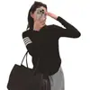 Nuevo Diseño Otoño e Invierno Suéter de Punto de Cuello Alto de un Solo Botón para Mujer con Mangas Rayadas, Top Suéter Casual Versátil Fábrica