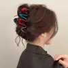 Presilhas de Tubarão Tendência de Verão em Várias Cores e Estilos, Resistentes e Antiderrapantes, Fofas Presilhas para Meio-Rabo para Estudantes, Acessórios de Cabelo Versáteis para o Dia a Dia