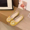 Falda Bai 2026 Mocasines de Suela Suave Hebilla de Perla Primavera Otoño Nuevos Planos Slip-on para el Trabajo Mocasines Mujer