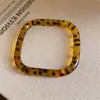 Pulsera Redonda de Resina Transfronteriza Europea y Americana Lujo Ligero Sensación de Alta Gama Moda Diseño Simple Sentido de Diseño Personalidad de Nicho Joyería de Mano