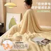 Manta de Lana de Cordero de Invierno Manta Gruesa de Coral Fleece para Siestas Oficina Persona Soltera Cálida Manta Cubresofá de Leche Fleece