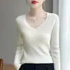 Camiseta Base Ajustada de Cuello en V para Mujer Otoño e Invierno Nueva de Una Línea Lista para Usar Suéter Base Bodycon Tejido Adelgazante para Mujer Dropshipping