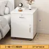 Mesita de noche con cerradura Armario de almacenamiento para dormitorio en casa Estante de almacenamiento extraíble para mesita de noche Armario pequeño de almacenamiento Nuevo estilo 2025