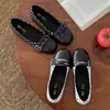 Zapatos Mary Jane Retro Franceses para Mujer 2026 Nueva Llegada Diseño de Patchwork de Lunares Corte Bajo Tacón Medio Zapatos de Una Sola Pieza Salida de Estudiante