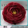Venta directa de fábrica de flores artificiales rojas con miles de estilos para elegir, incluyendo rosas burdeos y dalias, para materiales de decoración de bodas
