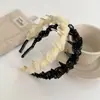 Faixa de Cabelo Bolha em Fio com Pérolas Florais Estilo Chanel para Mulheres, Presilha de Cabelo Versátil e Elegante, Faixa de Cabelo Dentada Antiderrapante