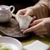 Taza maestra de flor pequeña pintada a mano, cerámica de color bajo cubierta, taza alta, taza de té personal especial, taza de degustación, púrpura degradado, taza individual