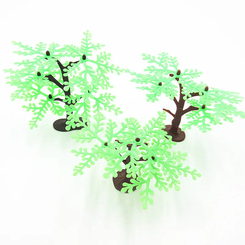 水草树木