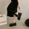 Saia com laço e sapatos pequenos de couro estilo retrô francês com sola grossa que aumentam a altura, sapatos Mary Jane pérola outono e inverno 2026 novos para mulheres