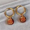 Pendientes Ankela de Granada Roja para Mujer, Estilo Retro, Sensación de Alta Gama, Pendientes Clásicos Versátiles para Primavera y Verano, Diseño Exquisito de Nicho