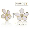 Brincos de Pino de Aço Inoxidável com Flores Pequenas Personalizadas Transfronteiriços Europeus e Americanos, Flores com Pontos Dourados de Verão, Acessórios de Brincos Fofos de Luxo Leve, Presente