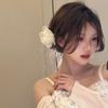 Horquilla de gasa súper hada con sensación fresca, flor blanca, flequillo para mujer, clip lateral, accesorios para el cabello, clip para el cabello de primavera y verano, tocado playero para mujeres