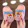 Pantuflas de Verano para Niñas, Zapatos Cerrados Suaves Antideslizantes de Dibujos Animados para Bebé de Interior, Zapatos de Playa para Niños, Zuecos