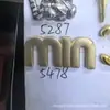 Venta Directa de Fábrica de Diversas Placas de Aleación de Zinc Marca Miao, Etiquetas de Letras Metálicas, Etiquetas Cosidas a Mano y Etiquetas para Ropa