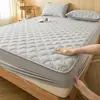 Sábana de Cama Impermeable Acolchada de Color Sólido de Algodón Lavado Modelo Nuevo 2026 - Patrón de Diamante Molino de Viento