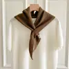 Bufanda Triangular 100% Lana Australiana, Chal de Color Sólido para Mujer, Abrigo Ligero de Verano, Poncho Multifuncional Estilo Coreano, Capelina Pequeña