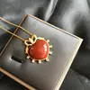 S925 prata banhado a ouro sul vermelho ágata grupo diamante pingente tribunal estilo retro requintado amor colar feminino para namorada