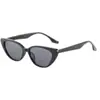 Gafas de Sol Triangulares Estilo Ojo de Gato Retro para Mujer, Protección Solar, Modernas para Salidas, Viajes, Vacaciones, Sesiones de Fotos, Alto Valor Estético, Tendencia