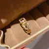 Anillo Abierto Hueco de Pluma y Hoja de Circonita Moda Simple Temperamento Anillo para Dedo Índice Joyería de Lujo Ligero Gama Alta Venta al por Mayor