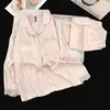 Con Acolchado 2026 Nuevos Pijamas Ligeros de Lujo de Seda de Hielo para Mujer Primavera y Otoño Manga Larga Ropa de Casa Otoño Manga Corta Conjunto de Dos Piezas