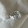 Anillo simple retro de industria pesada para mujer, diseño de nicho sin color, lujo ligero de alta calidad, apertura combinable, nuevos productos, joyería al por mayor