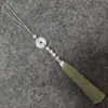 Novo produto de Guanshanyue: pingente de paz de jade branco com borlas, franjas de pérolas, joias de estilo antigo e borlas de seda