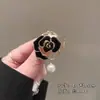 Broche de Terno, Flor de Peito Anti-Exposição com Laço, Alfinete de Peito de Verão, Botão Anti-Exposição para Camisa Sem Costura, Alfinete de Segurança Versátil