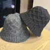 Gorro de Pescador Retro de Punto Grueso para Mujer Otoño Invierno Estilo Coreano Versátil Cálido Estilo Japonés Gorro de Cubo Hace que la Cara se Vea Más Pequeña