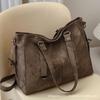 Bolso de gran capacidad para mujer, nuevo bolso bandolera retro, sencillo y combinable, con textura, para ir al trabajo, 2025