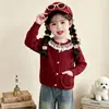 Cardigã suéter para meninas, novo estilo outono 2026, conjunto de outono infantil moderno e bonito, jaqueta com gola de renda para bebê, primavera e outono