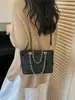 Bolso de Mano Pequeño Elegante de Alta Gama Transfronterizo para Mujer 2026 Nueva Moda Bolso Cruzado Versátil Bolso Cubo de Moda Veraniega