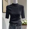 Tejido de hilo de núcleo Gris de alta calidad Suéter de punto de cuello semi-alto de manga media Otoño adelgazante elegante de cinco puntas