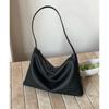 Bolsa Hobo Minimalista de Couro Macio 2026 Novo Estilo Casual Versátil para o Trabalho Grande Capacidade Couro Genuíno Bolsa Dumpling Bolsa Transversal Feminina