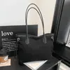 Bolso Tote de Peluche de Comercio Exterior de Gran Capacidad para Mujer 2025 Nuevo Bolso de Mano de Moda Bolso de Hombro Simple Casual para el Trabajo