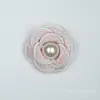 Estilo Clássico Chanel Decoração de Chapéu de Casaco Xadrez com Pérolas Camélia Acessórios de Cabelo DIY Grampo de Cabelo Broche Acessórios Venda por Atacado