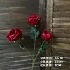 Esquema de Cores Azul e Vermelho Novo Estilo Chinês Casamento Flores Artificiais e Plantas Verdes Decoração de Fundo Ornamentos de Porta Adereços para Fotos Arranjo de Casamento