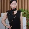Bufanda de Seda Multifuncional Cómoda, Nueva, Elegante, Versátil, Retro Étnica, Bordado de Alta Precisión, Hebilla Magnética Delgada