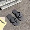 Verano 2026 Chanclas Antideslizantes para Playa Sandalias de Tira Nuevo Resistentes al Desgaste Calzado de Exterior para Mujer Zapatillas de Playa
