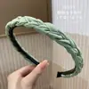 Diadema con Diseño de Corona Alta para Hacer que el Rostro Parezca Más Pequeño, Lujo Ligero, Antideslizante, Tejido, Patrón de Cuadros y Lunares, Sensación de Alta Gama para Adultos y Mujeres Jóvenes