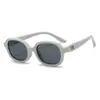 Nuevas Gafas de Sol Polarizadas para Niños Gafas de Sol Polarizadas Gafas de Sol para Estudiantes de Primaria Gafas Polarizadas de Moda 1986 para Hombres y Mujeres