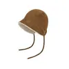 Nuevo Sombrero de Invierno para Mujer, Sombrero de Pescador Retro de Gamuza Color Café con Forro de Felpa, Protección para las Orejas, Cálido y Adelgazante para la Cara