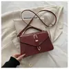 Bolsos de Lujo Transfronterizos para Mujer Moda Otoño 2025 Bolso de Mano de Moda con Patrón de Cocodrilo Bolso Cuadrado Pequeño Bolso de Hombro Cruzado