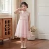 Novo Vestido Estilo Chinês para Meninas Verão 2026 Novo Modelo Vestido Princesa de Renda Estilo Chinês Infantil Vestido Cheongsam de Menina