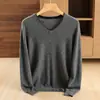 Suéter de Punto Pulóver Casual de Negocios Holgado con Cuello en V Bloque de Color Estilo Coreano para Hombre Otoño/Invierno 2026