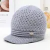 Gorro de tricô de inverno para mulheres de meia-idade e idosas, chapéu de lã quente com forro de fleece, chapéu de algodão espesso para vovó, protege as orelhas e resistente ao frio