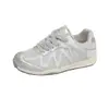 Zapatillas Blancas para Mujer 2026 para Otoño, con Aumento de Altura Oculto, Zapatillas Deportivas Casuales de Moda para Estudiantes Femeninas, Zapatillas Versátiles de Estilo Urbano Ld1221