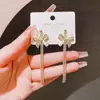 Aguja de plata 925, diseño de nicho, aretes de puesto de mercado nocturno, fuente mayorista, aretes de moda estilo coreano, aretes populares
