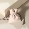 Bolsas para Joyería con Cordón Cepilladas de Microfibra de Fábrica Original Soportan Estampado en Caliente de Patrones de Logotipo, Diseño Gratuito de Bolsas para Joyería de Microfibra