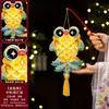 Linterna del Festival de Medio Otoño 2026 Nuevo Molinillo de Viento Giratorio Linterna de Conejo Brillante de Mano Kit de Materiales para Manualidades DIY para Niños