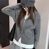 Cárdigan suéter de cuello alto gris jaspeado estilo coreano para mujer, con textura, corte holgado, cierre de cremallera y un diseño casual de color liso, perfecto para otoño e invierno.
